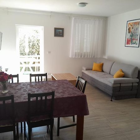 Apartment Mikic Čunski Buitenkant foto