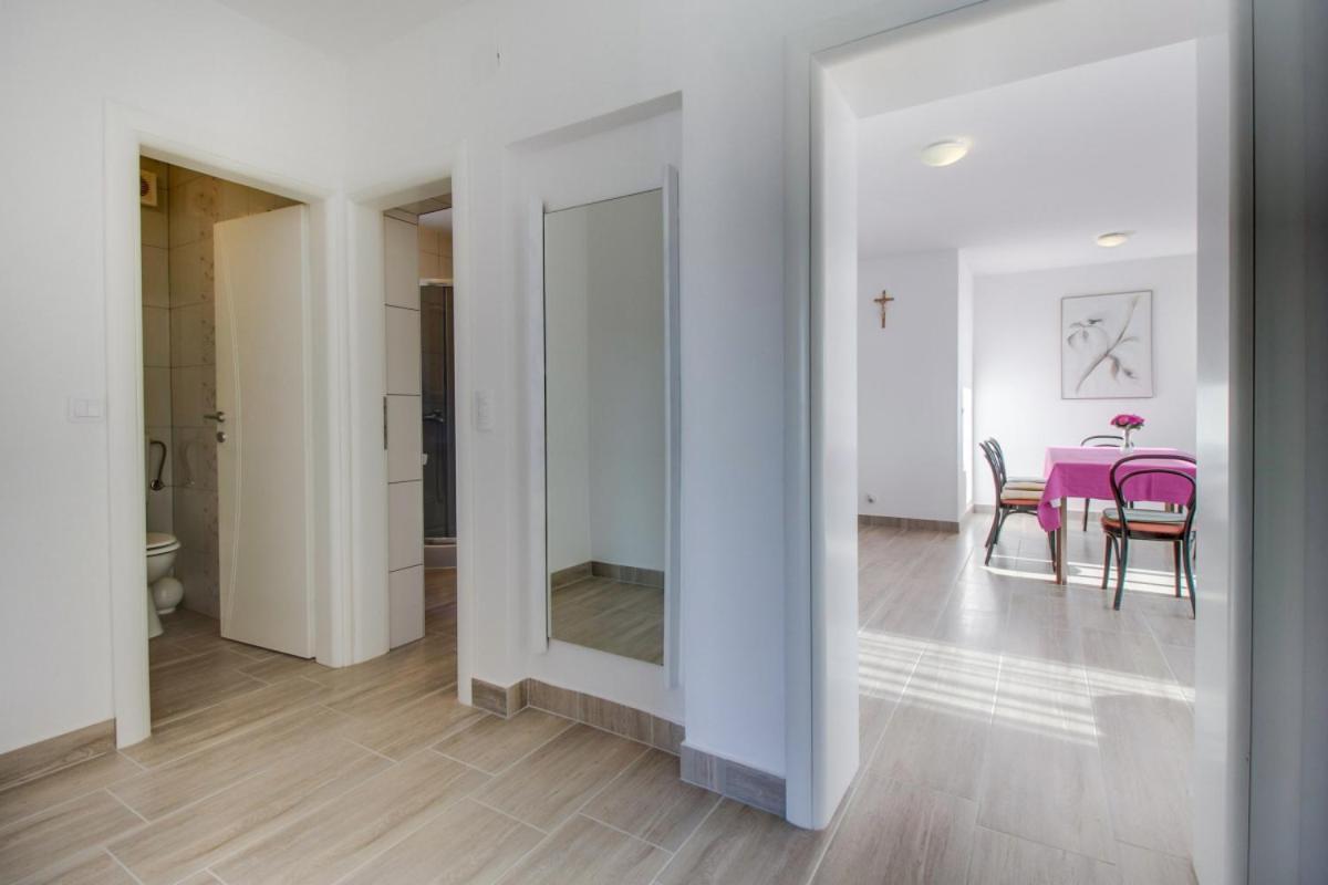 Apartment Mikic Čunski Buitenkant foto